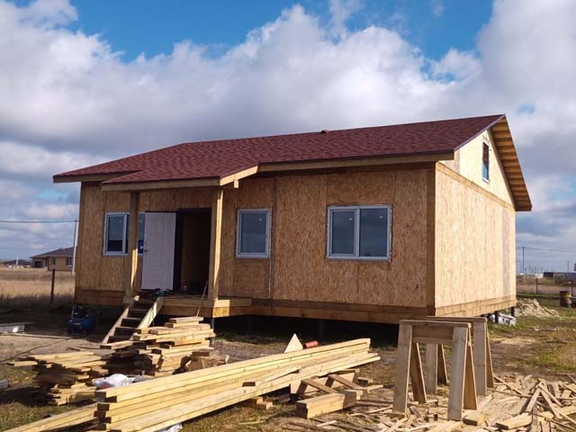 Строительство дома из СИП-панелей в Губкине